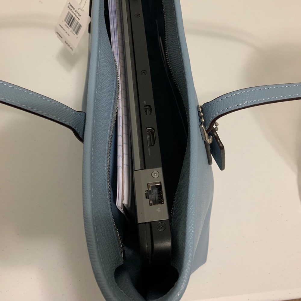 💕NWT! Coach Pretty Pink Zip Tote - Picture 5 of 6